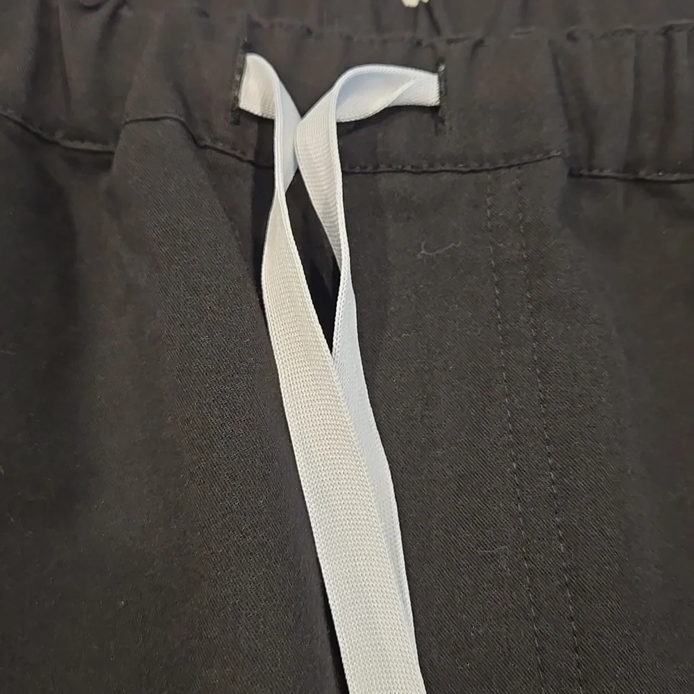 FIGS TECHNICAL COLLECTION MEN'S SCRUB PANTS. FM 4500T. SIZE X- LARGE TALL. BLACK